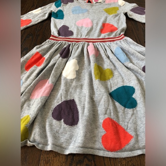 Mini Boden Girls 9-10Y Gray w/Multi-Color Hearts Long-Sleeve Knit Sweater Dress - Picture 4 of 10